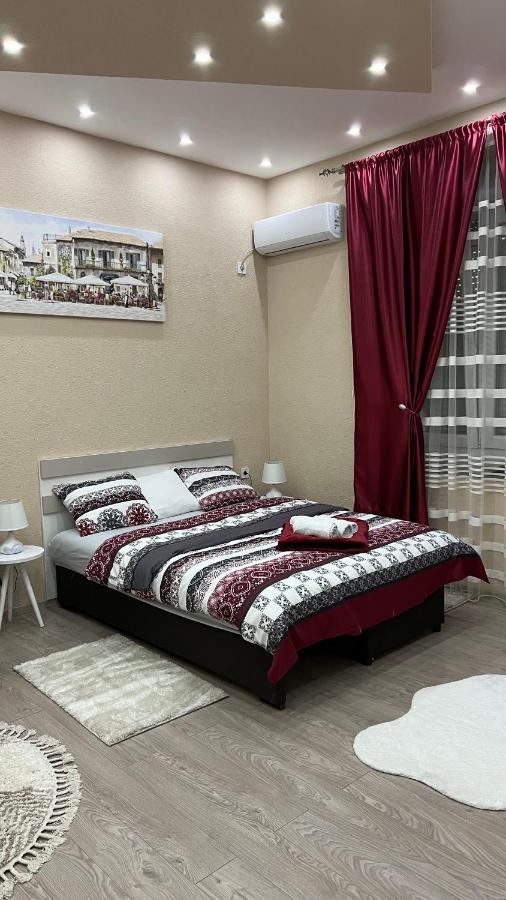 פודגוריצה Apartment Downtown מראה חיצוני תמונה